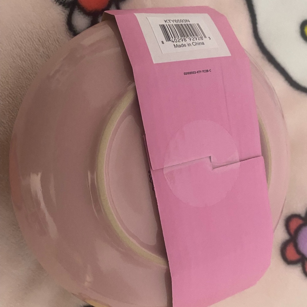 Hello Kitty Pink Striped Tea Cup Set - Picture 5 of 5